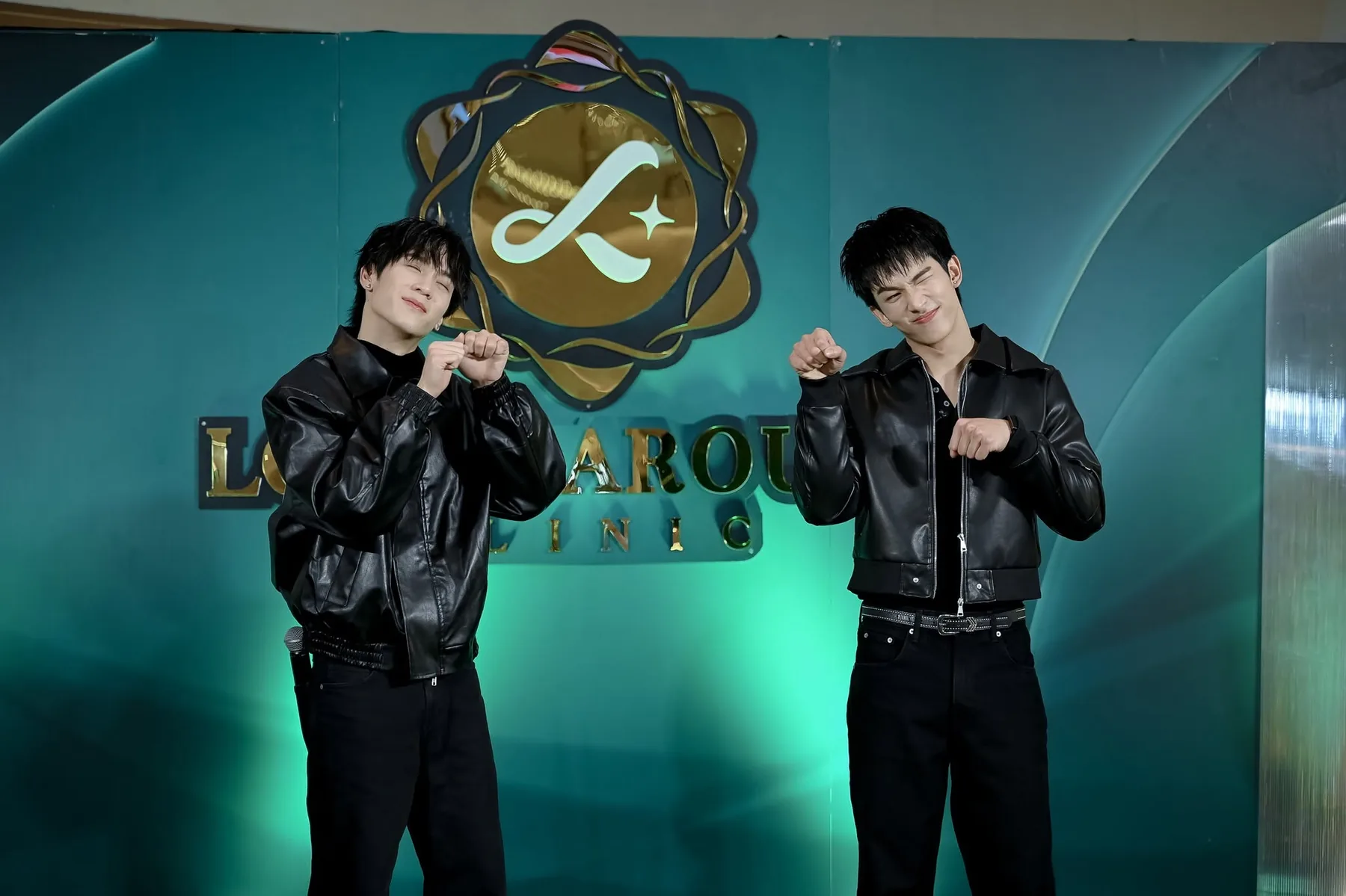 SURF × JAVA บนเวที Looks Around Clinic