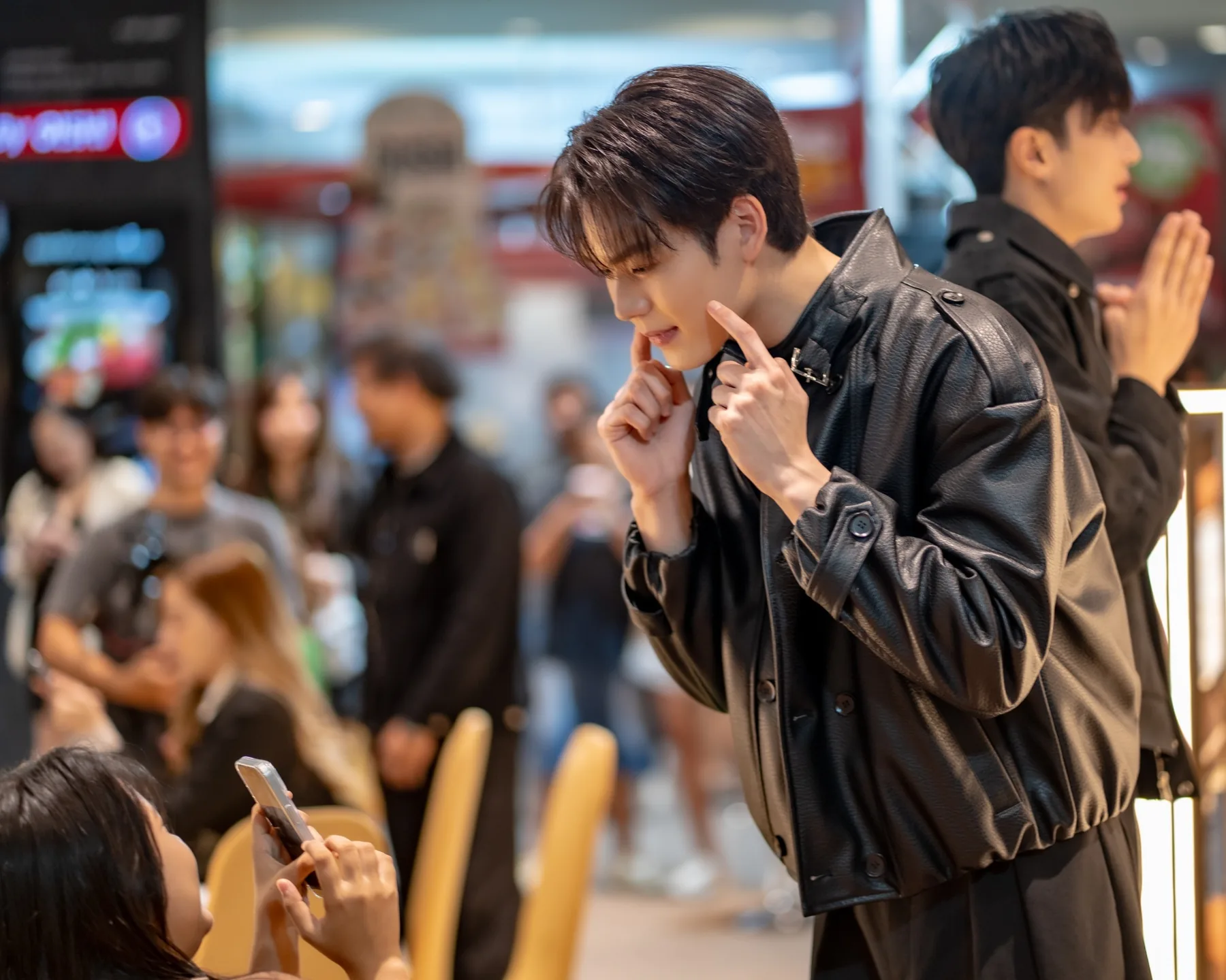 ภาพกิจกรรมกับผู้ร่วมงาน